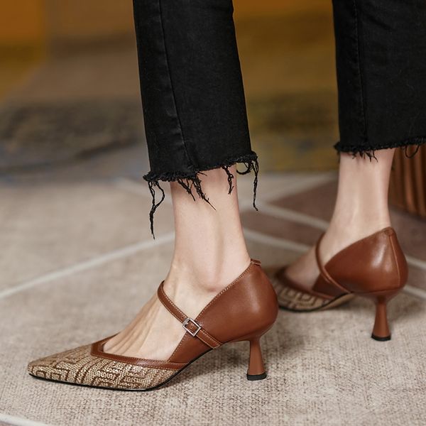 womens genuine leather fabric patchwork metal buckle mary jane pumps pointed toe elegant ladies medh heel comfortable shoes hot, Black
womens genuine leather fabric patchwork metal buckle mary jane pumps pointed toe elegant ladies medh heel comfortable shoes hot, Black