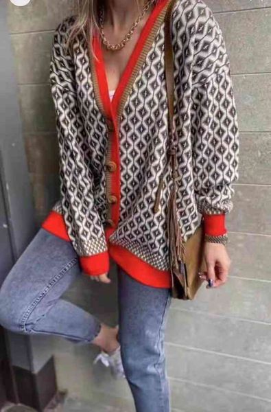 women's sweaters tricô cardigan feminino camisola de inverno roupas femininas padrão diamante cor contraste solto casual malha y2k suét, White;black
women's sweaters tricô cardigan feminino camisola de inverno roupas femininas padrão diamante cor contraste solto casual malha y2k suét, White;black