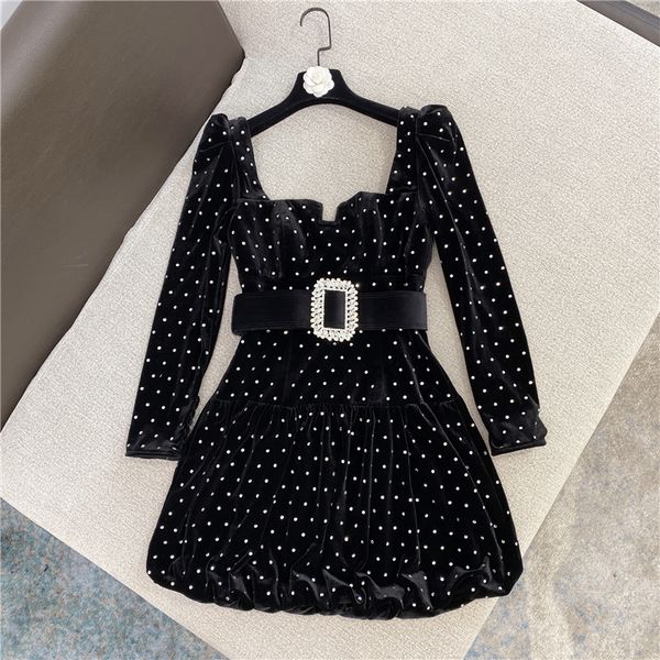 2021 New Women's Winter Square Collar Long Sleeve Diamond Decoration Casual High Waist Belt Black X0e6, Black;gray
2021 New Women's Winter Square Collar Long Sleeve Diamond Decoration Casual High Waist Belt Black X0e6, Black;gray