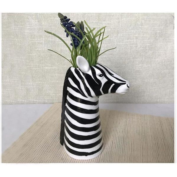 nordic zebra trojan horse head vase creative ceramics flower insert art vase home decorative animal head shape
nordic zebra trojan horse head vase creative ceramics flower insert art vase home decorative animal head shape