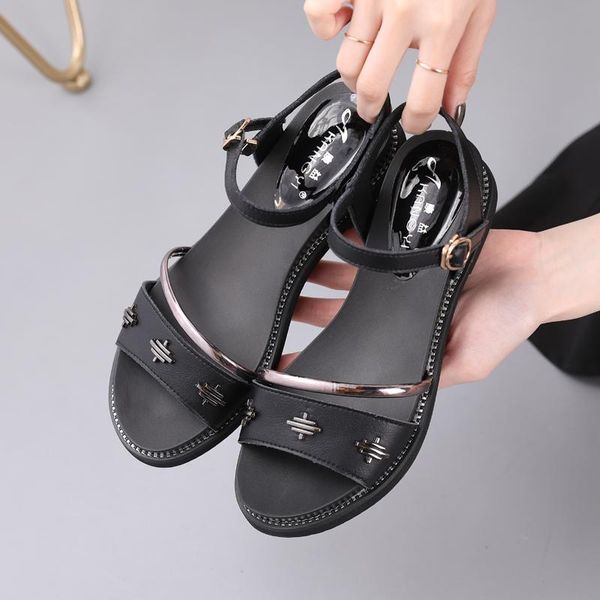 dress shoes selling leather sandals women's summer plus size flat anti slip mother's maternity, Black
dress shoes selling leather sandals women's summer plus size flat anti slip mother's maternity, Black