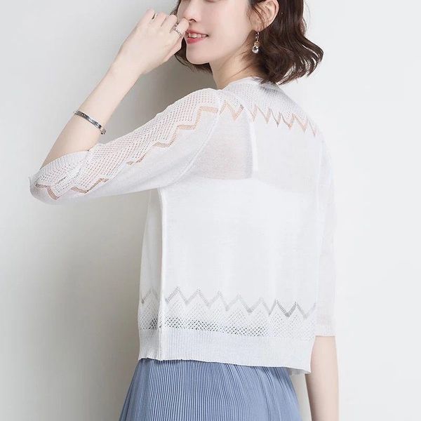 women's jackets women 2021 summer fashion sweater cardigan thin coat female 3/4 sleeve short knit hollow out sunscreen knitwear shirt, Black;brown
women's jackets women 2021 summer fashion sweater cardigan thin coat female 3/4 sleeve short knit hollow out sunscreen knitwear shirt, Black;brown