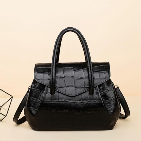 evening bags 2021 fashion all-match leather high-quality large-capacity shell bag ladies soft simple shoulder messenger handbag
evening bags 2021 fashion all-match leather high-quality large-capacity shell bag ladies soft simple shoulder messenger handbag