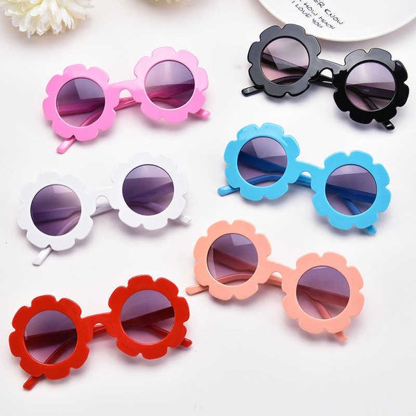 children sun flower spectacle frame baby cartoon boys and girls fashion personality anti ultraviolet sunglasses sunshade, Blue
children sun flower spectacle frame baby cartoon boys and girls fashion personality anti ultraviolet sunglasses sunshade, Blue