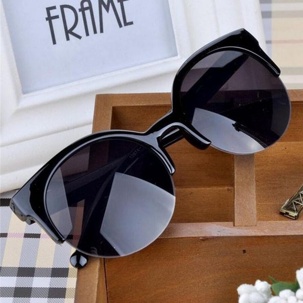 sunglasses classic small frame plastic round cat eye women's designer oversized shades uv400, White;black
sunglasses classic small frame plastic round cat eye women's designer oversized shades uv400, White;black
