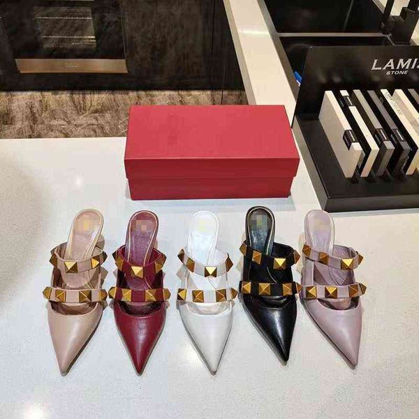 2021 rivet women sandals classic design parchment material comfortable high luxury elegant cover toe stiletto heel gladiator white black
2021 rivet women sandals classic design parchment material comfortable high luxury elegant cover toe stiletto heel gladiator white black