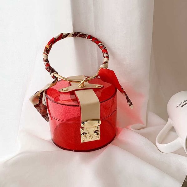 2021 women's fashion acrylic transparent round hand dinner lock makeup bag
2021 women's fashion acrylic transparent round hand dinner lock makeup bag