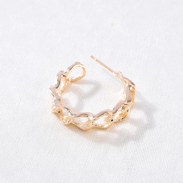 hoop & huggie big circle round earrings for women fashion statement golden punk charm wedding anniversary jewelry 2021, Golden;silver
hoop & huggie big circle round earrings for women fashion statement golden punk charm wedding anniversary jewelry 2021, Golden;silver