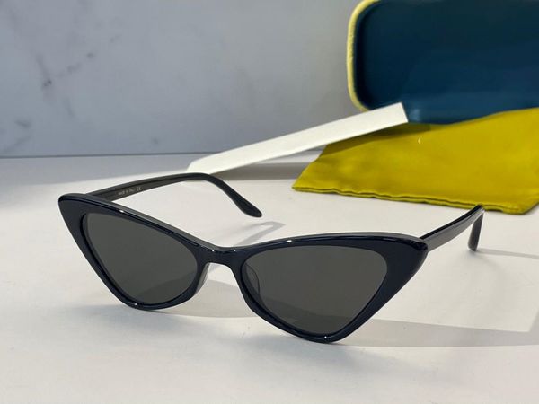 sunglasses for women summer cat eye style 0708s anti-ultraviolet retro plate full frame fashion eyeglasses random box, White;black
sunglasses for women summer cat eye style 0708s anti-ultraviolet retro plate full frame fashion eyeglasses random box, White;black
