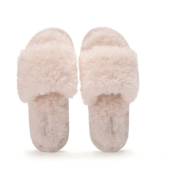 slippers white furry home faux wool fur women fluffy slides ladies indoor flip flops with plush house shoes, Black
slippers white furry home faux wool fur women fluffy slides ladies indoor flip flops with plush house shoes, Black
