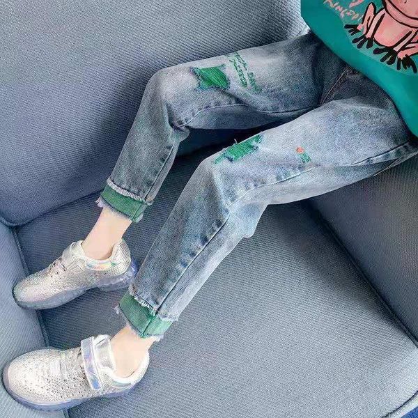 jeans 2021 girls fashion beautiful feet, Blue
jeans 2021 girls fashion beautiful feet, Blue