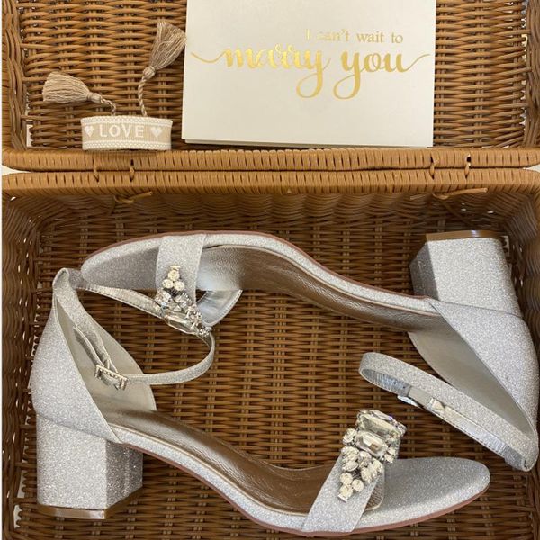 sandals fashion ankle strap sliver glitter bridal wedding shoes open toe rhinestones ladies party chunky heel casual, Black
sandals fashion ankle strap sliver glitter bridal wedding shoes open toe rhinestones ladies party chunky heel casual, Black