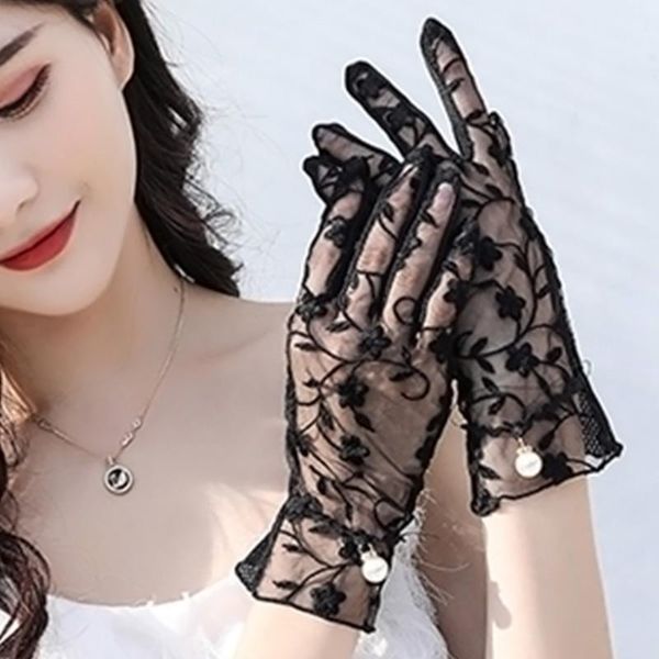 sports gloves fashion lace women short touch screen sun protection anti-uv elegant full finger mittens dance driving, Black
sports gloves fashion lace women short touch screen sun protection anti-uv elegant full finger mittens dance driving, Black