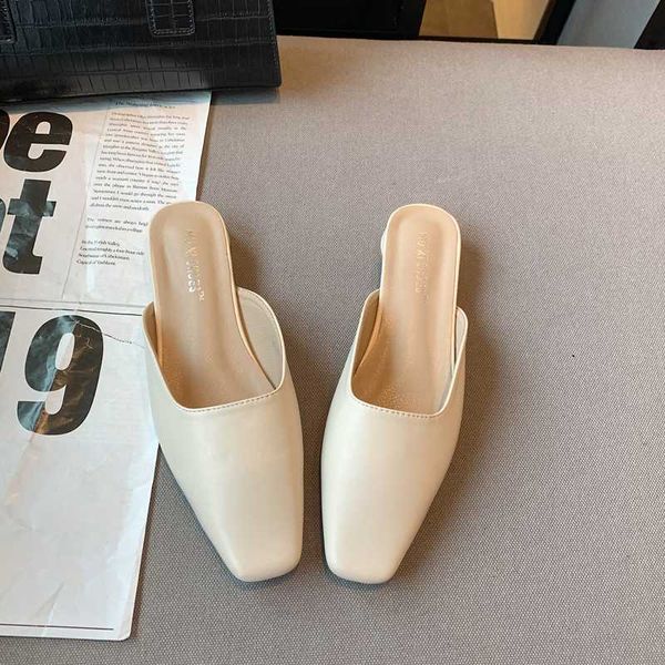 ladies muller shoes ladies leather slippers 2021 summer new all-match leather covered pointed half slipper sandals, Black
ladies muller shoes ladies leather slippers 2021 summer new all-match leather covered pointed half slipper sandals, Black