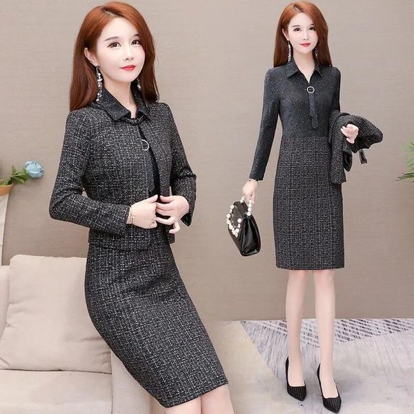 women's jackets 2021 spring and autumn dress noble fashion suit skirt ladies plus size two-piece, Black;brown
women's jackets 2021 spring and autumn dress noble fashion suit skirt ladies plus size two-piece, Black;brown