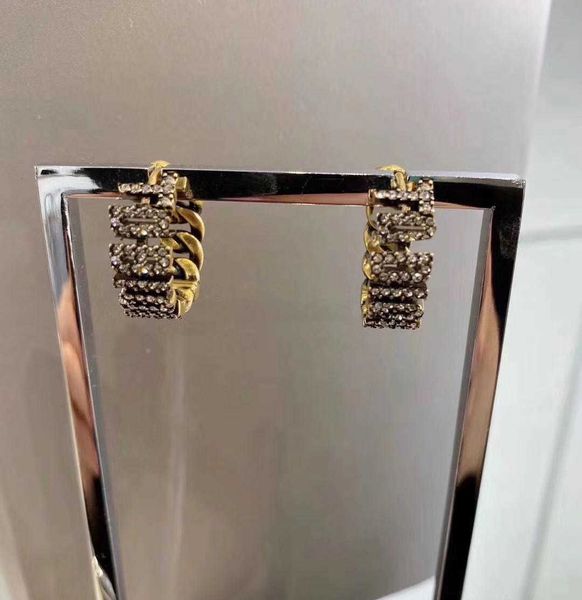 fashion letter round diamond earrings aretes orecchini for women party wedding lovers gift jewelry engagement with box, Golden;silver
fashion letter round diamond earrings aretes orecchini for women party wedding lovers gift jewelry engagement with box, Golden;silver
