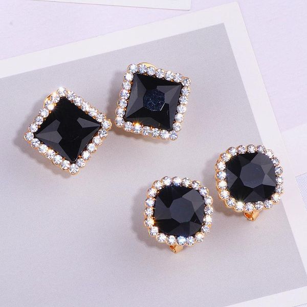 stud trendy korean geometric crystal earrings brincos gold metal round square earring for women jewelry wholesale wx176, Golden;silver
stud trendy korean geometric crystal earrings brincos gold metal round square earring for women jewelry wholesale wx176, Golden;silver
