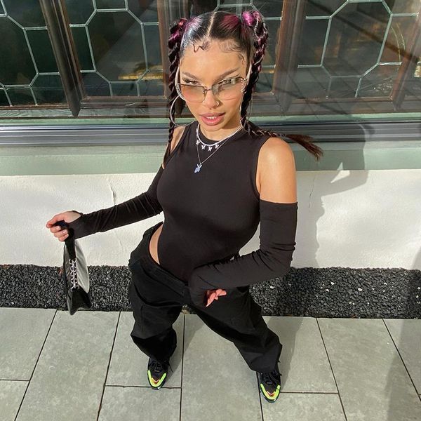 black knitted bodysuit with sleeves cyber y2k rave festival 2021 bodycon jumpsuit bodys para mujer c70-be18, Black;white
black knitted bodysuit with sleeves cyber y2k rave festival 2021 bodycon jumpsuit bodys para mujer c70-be18, Black;white
