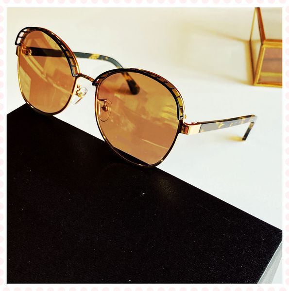 2021 brand womens designers sunglasses vintage pilot brand sun glasses band mens sunglasses metal frame luxury glass lens box sp 21030209dq, White;black
2021 brand womens designers sunglasses vintage pilot brand sun glasses band mens sunglasses metal frame luxury glass lens box sp 21030209dq, White;black
