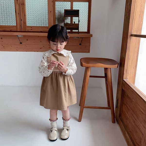 korean version of children's clothing 2021 spring new products girls baby cotton and linen dress retro sleeveless vest dress fac, Red;yellow
korean version of children's clothing 2021 spring new products girls baby cotton and linen dress retro sleeveless vest dress fac, Red;yellow