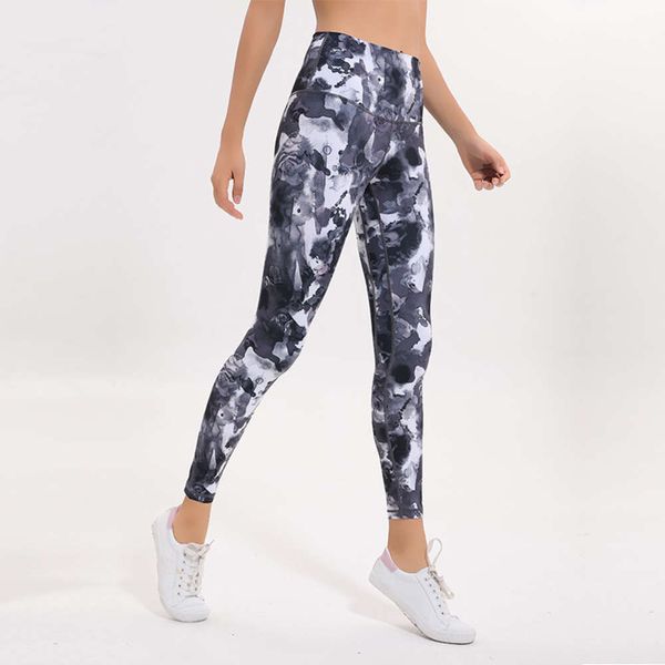 l-15 high rise women yoga pants outfits thicken material elastic sports leggings spandex printed clothing running tight, Black
l-15 high rise women yoga pants outfits thicken material elastic sports leggings spandex printed clothing running tight, Black