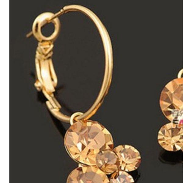 wholesale low price chaming crystal diamond butterfly lady's earings tx 18er, Silver
wholesale low price chaming crystal diamond butterfly lady's earings tx 18er, Silver