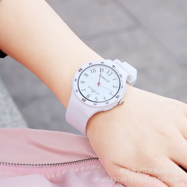 watch female waterproof simple temperament junior high school students children electronic girl mechanical watch, Slivery;brown
watch female waterproof simple temperament junior high school students children electronic girl mechanical watch, Slivery;brown
