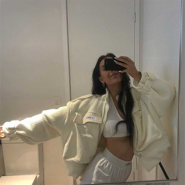 brand winter thick warm women's zipper big pocket jacket female streetwear hip hop drawstring beige cardigan coat 211014, Black;brown
brand winter thick warm women's zipper big pocket jacket female streetwear hip hop drawstring beige cardigan coat 211014, Black;brown