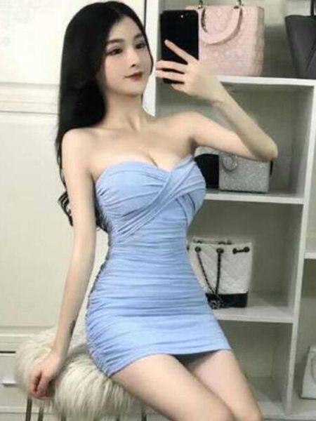 nightclub goddess backless tube skinny low-cut slim fit hip bottoming dress knee-length office lady, Black;gray
nightclub goddess backless tube skinny low-cut slim fit hip bottoming dress knee-length office lady, Black;gray