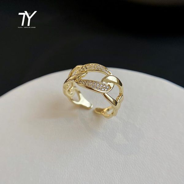 cluster rings european and american exaggerated hollow chain shape gold open for woman gothic exquisite jewelry party girl's luxury rin, Golden;silver
cluster rings european and american exaggerated hollow chain shape gold open for woman gothic exquisite jewelry party girl's luxury rin, Golden;silver