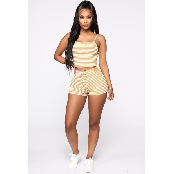women summer two piece set casual striped sleeveless crop and shorts suit soft cotton elastic waisted holiday mini playsuit, Gray
women summer two piece set casual striped sleeveless crop and shorts suit soft cotton elastic waisted holiday mini playsuit, Gray