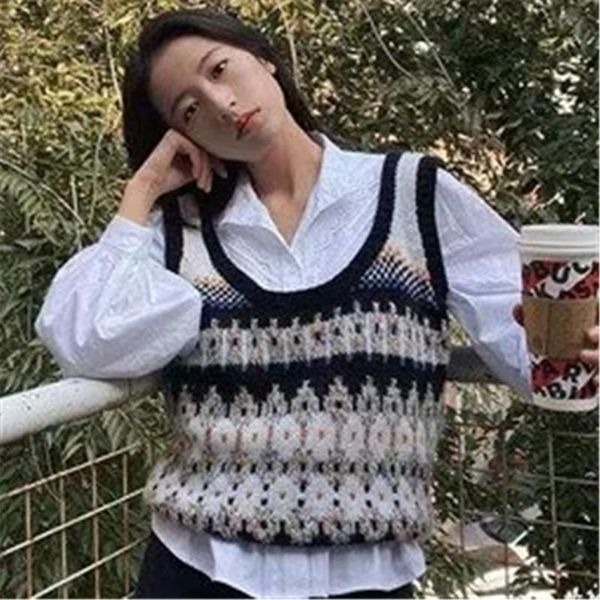 women's vests vintage argyle plaid sweater vest women autumn winter sleeveless knitted loose tank jumpers ladies streetwear pullovers 2, Black;white
women's vests vintage argyle plaid sweater vest women autumn winter sleeveless knitted loose tank jumpers ladies streetwear pullovers 2, Black;white