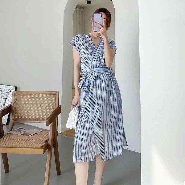 casual summer office lady dress sleeveless striped wiht sash v neck midi ruffles split women vacation xz2320 210525, Black;gray
casual summer office lady dress sleeveless striped wiht sash v neck midi ruffles split women vacation xz2320 210525, Black;gray