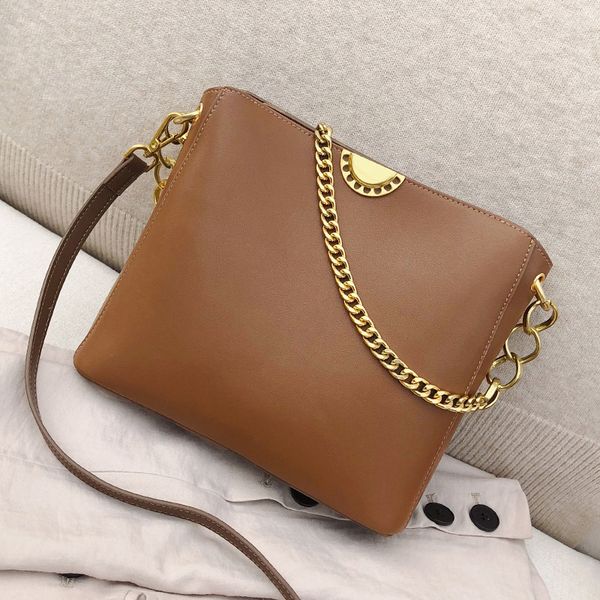 fashion messenger bags large-capacity handbag bagss cowhide retro one-shoulder chain bucket bag 0448
fashion messenger bags large-capacity handbag bagss cowhide retro one-shoulder chain bucket bag 0448