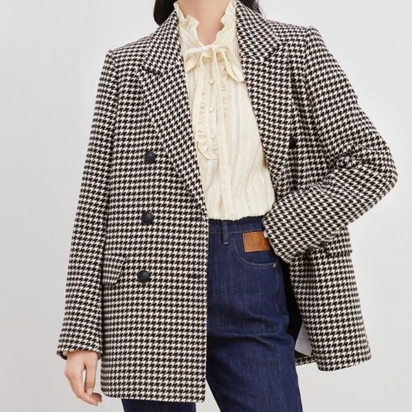 Houndstooth suit jacket ladies 2021 spring new Korean loose retro British style jacket, Black;brown
Houndstooth suit jacket ladies 2021 spring new Korean loose retro British style jacket, Black;brown