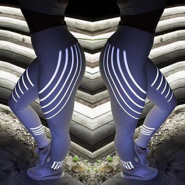 lufluorescent laser stripe stitching printing sweat absorption slim leggings women's sports pants fashion women designer hip pants2020, Black;white
lufluorescent laser stripe stitching printing sweat absorption slim leggings women's sports pants fashion women designer hip pants2020, Black;white