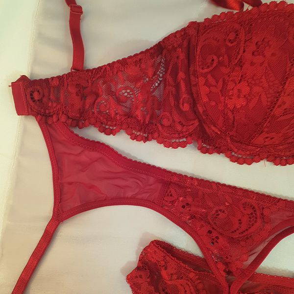 bra panties garter lingerie for women underwire bra plus size bralettes tow hook-and-eye intimates woman lingerie 2021, Red;black
bra panties garter lingerie for women underwire bra plus size bralettes tow hook-and-eye intimates woman lingerie 2021, Red;black