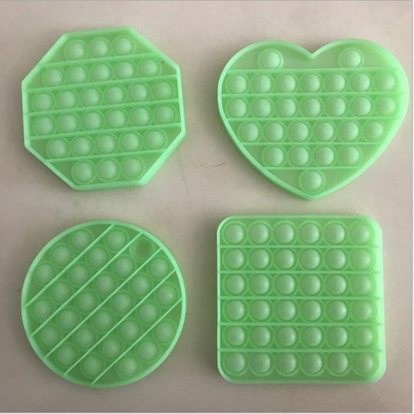 2021 push bubble fidget toy glow in the dark squeeze luminous toys anxiety autism special needs stress reliever table game g22401
2021 push bubble fidget toy glow in the dark squeeze luminous toys anxiety autism special needs stress reliever table game g22401