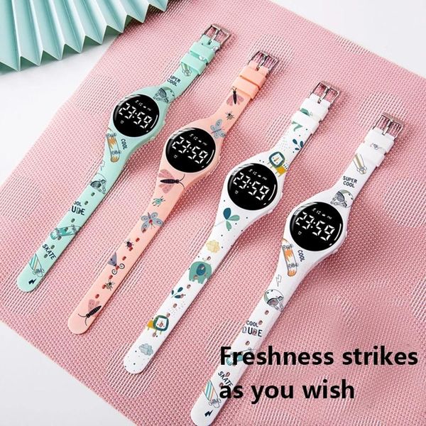 wristwatches partysu style fashion printed watch strap multifunctional waterproof big led screen pedometer men's watches relogio mascul, Slivery;brown
wristwatches partysu style fashion printed watch strap multifunctional waterproof big led screen pedometer men's watches relogio mascul, Slivery;brown