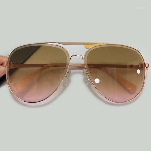 pilot retro style women men luxury vintage brand alloy gradient lens eyewear feminino sunglasses, White;black
pilot retro style women men luxury vintage brand alloy gradient lens eyewear feminino sunglasses, White;black
