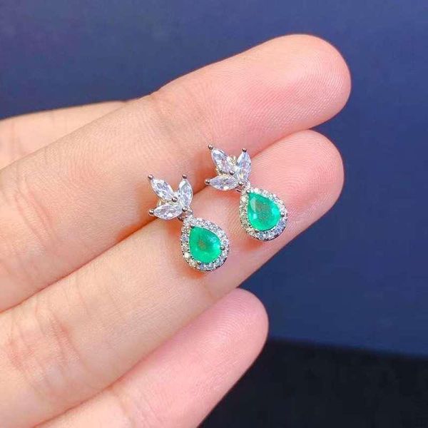 stud yulem vintage 4*5mm natual emerald silver ear clip 100% s925 sterling woman jewelry party anniversary gift, Golden;silver
stud yulem vintage 4*5mm natual emerald silver ear clip 100% s925 sterling woman jewelry party anniversary gift, Golden;silver
