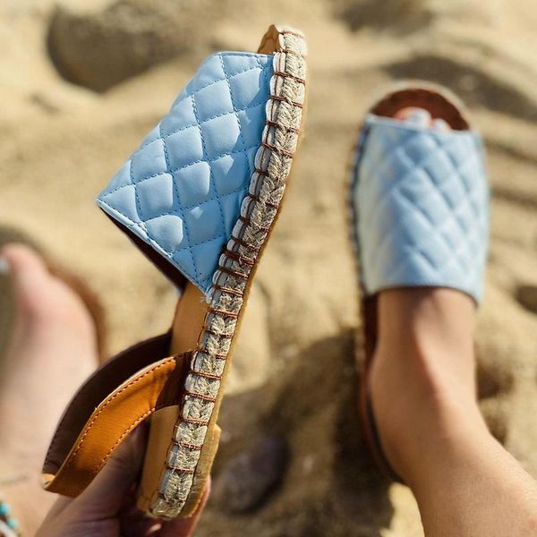 2021 summer women beach shoes summer women's slippers peep toe sewing flats shoes woman solid ladies slides casual footwear, Black
2021 summer women beach shoes summer women's slippers peep toe sewing flats shoes woman solid ladies slides casual footwear, Black