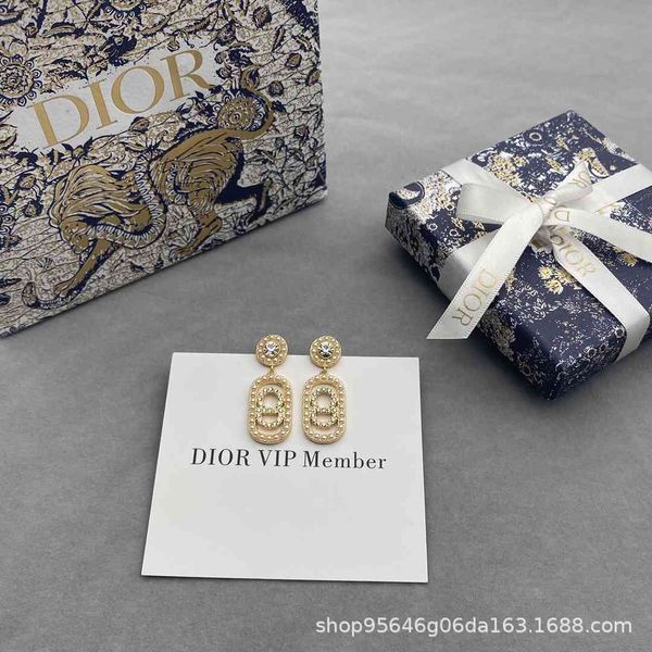 special offer 2021 luxury designer jewelry 21 new high version fashion temperament small fragrance earrings for women summer autumn trend ne, Silver
special offer 2021 luxury designer jewelry 21 new high version fashion temperament small fragrance earrings for women summer autumn trend ne, Silver