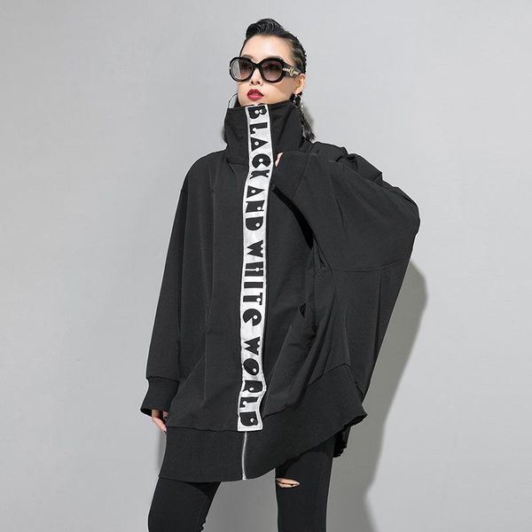 women's trench coats autumn coat 2021 and winter zipper printed windbreaker tide brand personality high collar, Tan;black
women's trench coats autumn coat 2021 and winter zipper printed windbreaker tide brand personality high collar, Tan;black