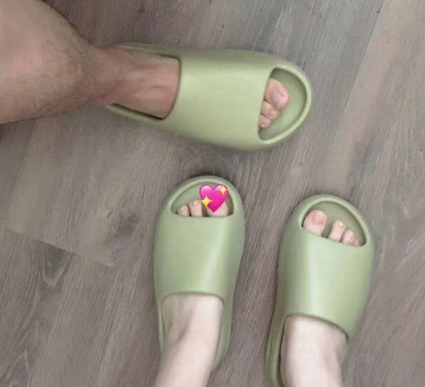 yeeyz slide bone coconut slippers men's and women's sportszly, Black
yeeyz slide bone coconut slippers men's and women's sportszly, Black