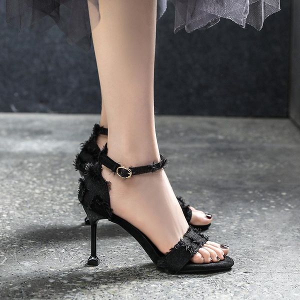 women's shoes 2021 summer hasp open toe sandals high heels stiletto heel sandals women's plus size, Black 
women's shoes 2021 summer hasp open toe sandals high heels stiletto heel sandals women's plus size, Black