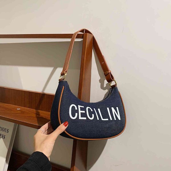 french minority design bag women's new fashion red messenger style single shoulder armpit purse outlet
french minority design bag women's new fashion red messenger style single shoulder armpit purse outlet