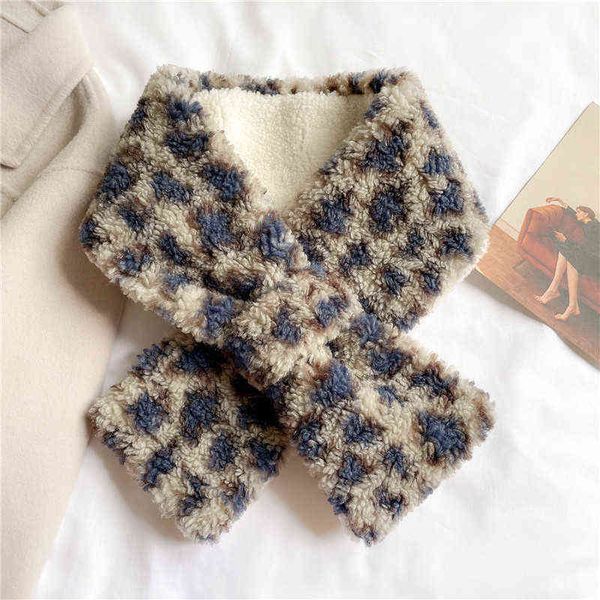 scarves imitation rabbit plush women's korean version halo dyed leopard print versatile autumn and winter cross scarf net red neck guar, Blue;gray 
scarves imitation rabbit plush women's korean version halo dyed leopard print versatile autumn and winter cross scarf net red neck guar, Blue;gray