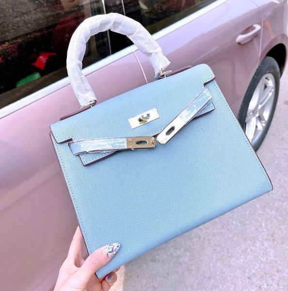 Woman Fashion Luxury Shoulder Bags Handbag Purses Classic Leather Handbags Chain Cross body Bag Tote Top Wallet With Logo -L0914, A-l0914
Woman Fashion Luxury Shoulder Bags Handbag Purses Classic Leather Handbags Chain Cross body Bag Tote Top Wallet With Logo -L0914, A-l0914