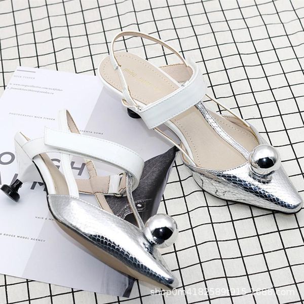 2021 electroplating sandals pointed square head color matching t-shaped horseshoe heel mid heel women's shoes, Black
2021 electroplating sandals pointed square head color matching t-shaped horseshoe heel mid heel women's shoes, Black